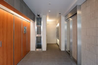 エントランス内