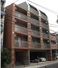 ファーストコーポラス８建物正面